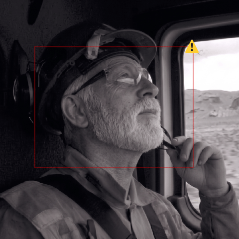 Detección de distracción al volante con inteligencia artificial — Drivia